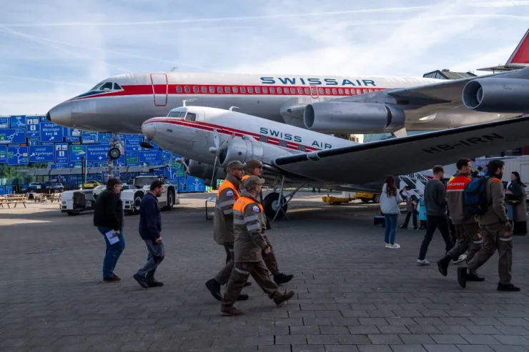 Flugzeuge, Klosterakten und Stadtgeschichte